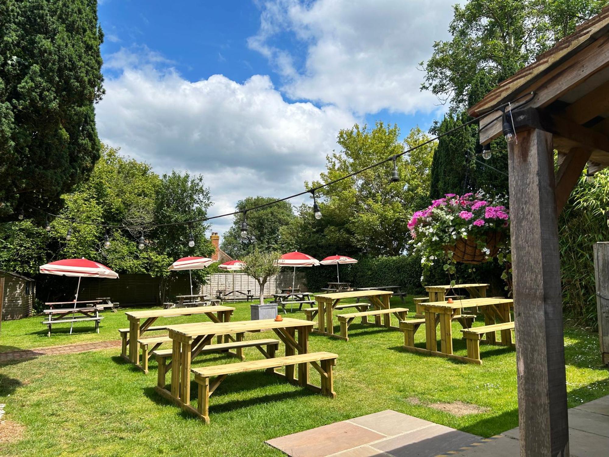 The Bear Inn Hartfield Exterior foto